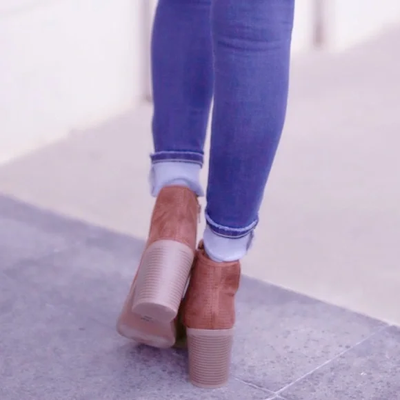 Perforated Ankle Booties - Picture 4 of 8